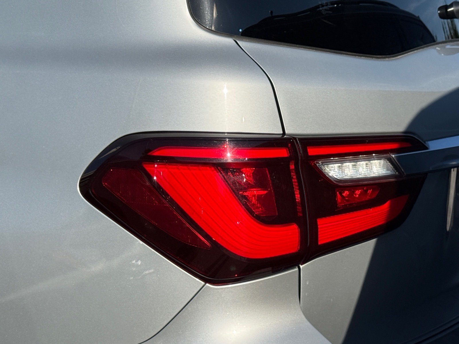Used 2019 Liquid Platinum INFINITI LIMITED image 20