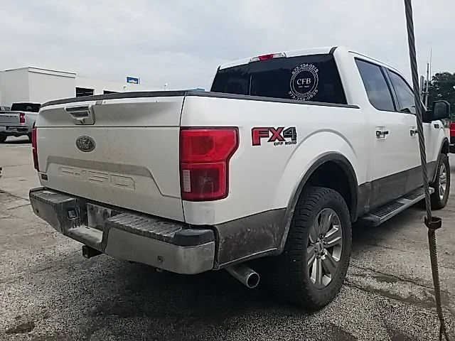 Used 2018 White Ford XL image 23