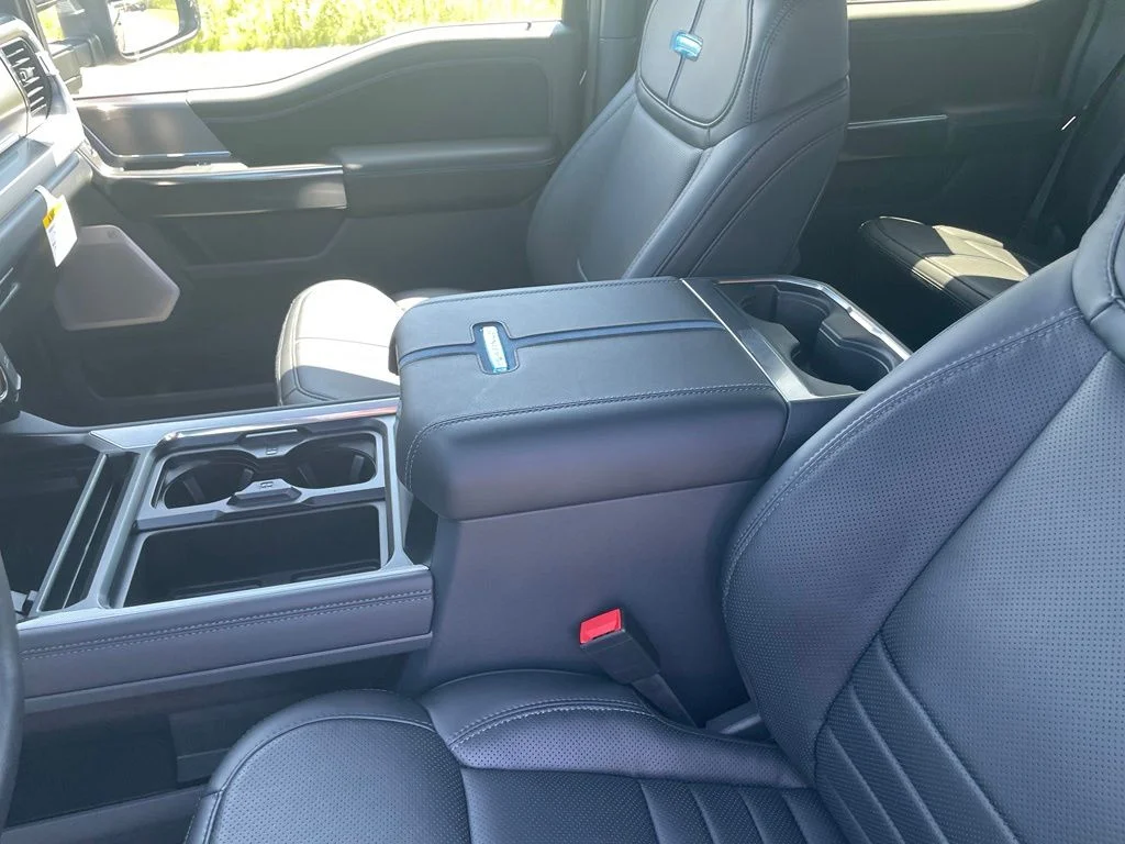New 2026 Agate Black Metallic Ford F-350® Platinum® image 28
