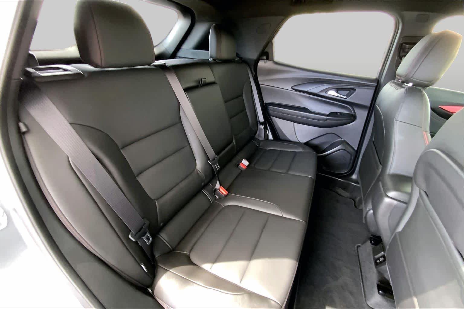Used 2025 Sterling Gray Metallic Chevrolet RS image 20