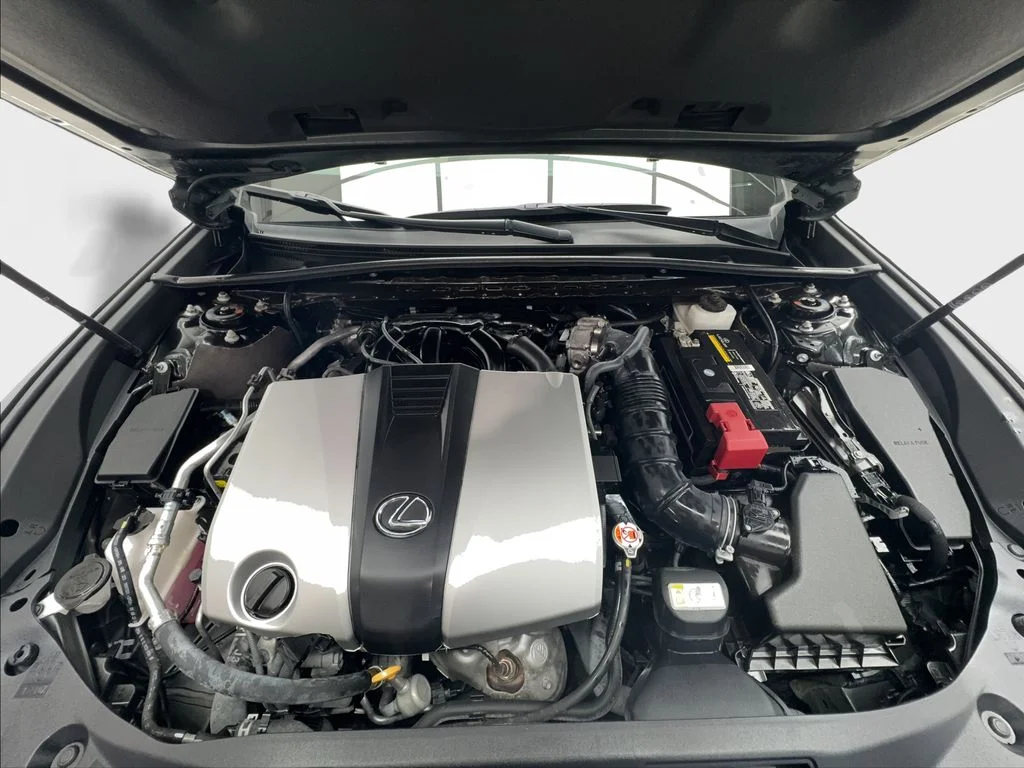Used 2024 Black Lexus 350 image 18