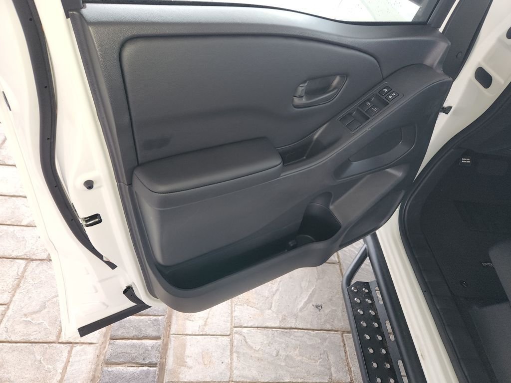 New 2026 White Nissan S 4x4 image 24