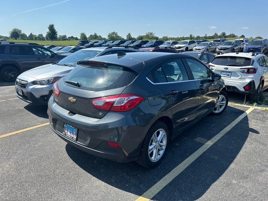 Used 2018 Gray Chevrolet LT image 3