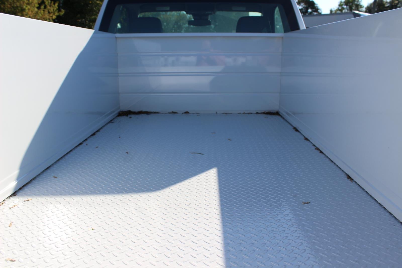 New 2024 Summit White GMC Pro image 13