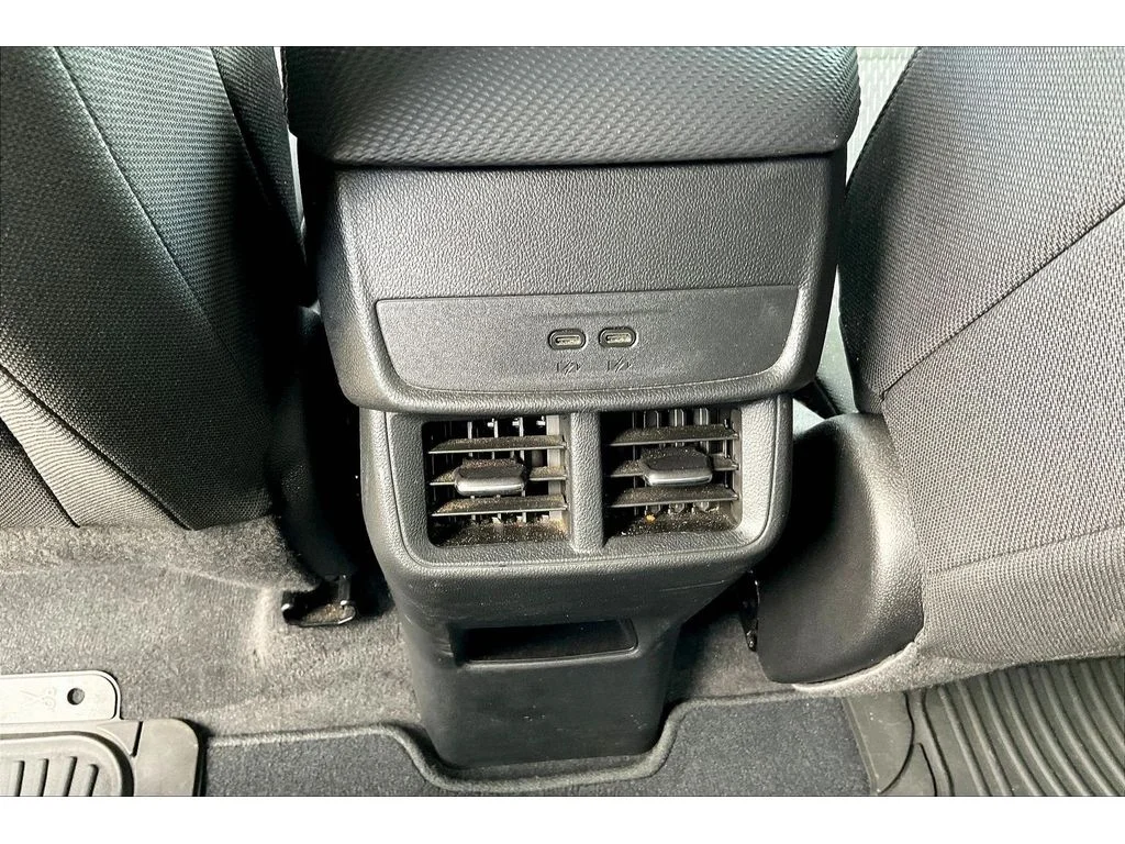 Used 2025 Lakeshore Blue Metallic Chevrolet LT image 22