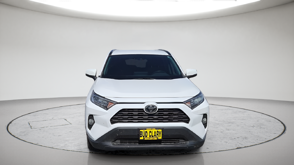 Certified Used 2021 White Toyota XLE image 4