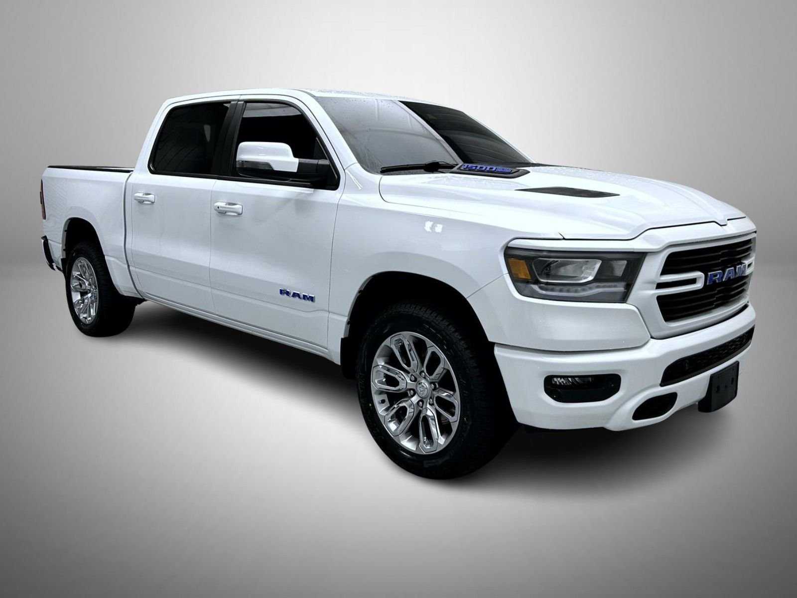 Used 2023 White Ram Laramie image 3