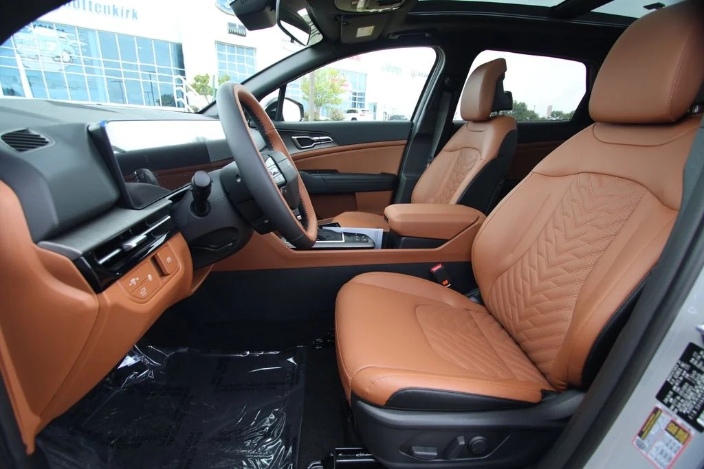 New 2026 Gray Kia  image 6