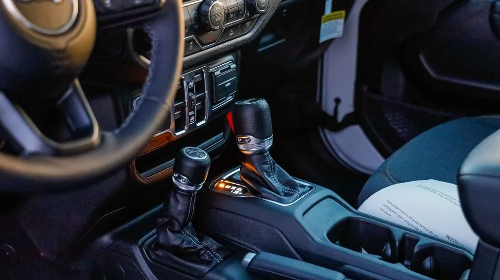 New 2026 White Jeep Sport S image 24