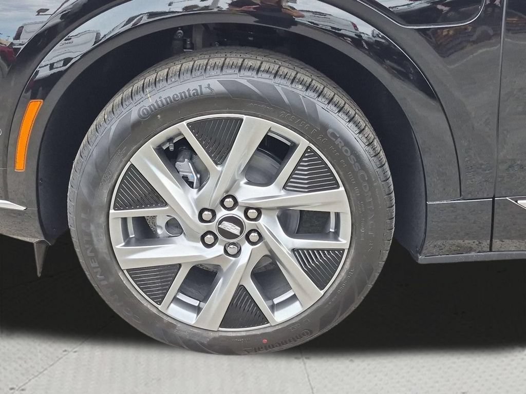 2027 Cadillac OPTIQ Luxury - Photo 32