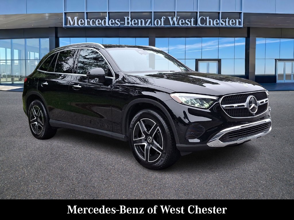 2026 Mercedes-Benz GLC 300 AWD 4MATIC® photo 1