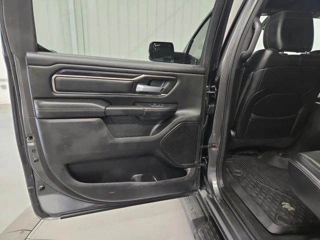 Used 2022  Ram Rebel image 27