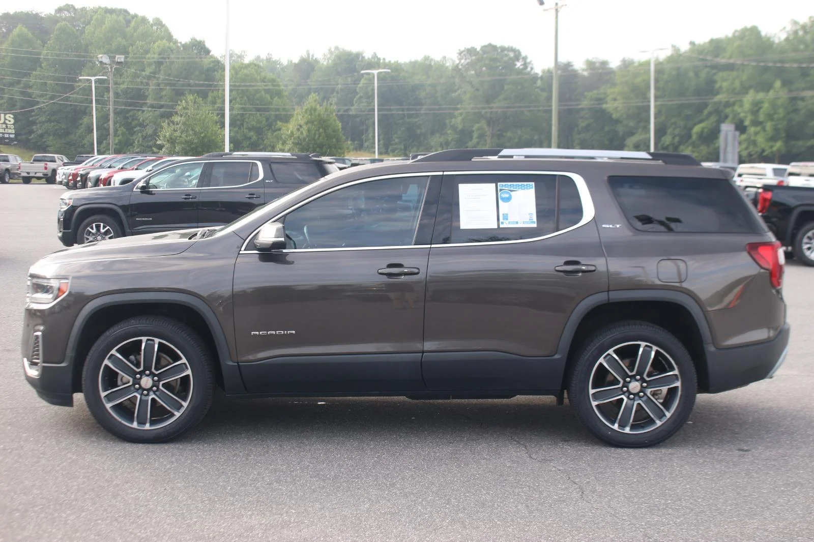 Used 2020 SMOKEY QUARTZ METALLIC GMC SLT image 4