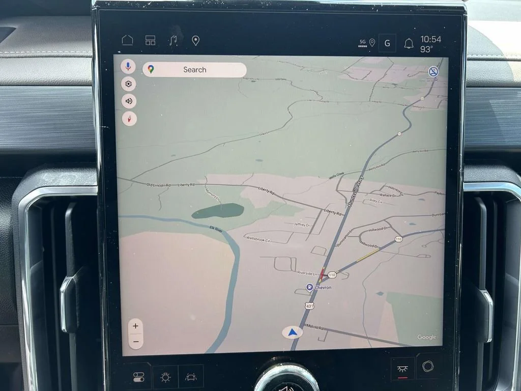 New 2026 Summit White GMC Elevation image 21