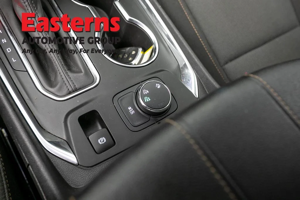 Used 2020 Black Chevrolet LT image 21