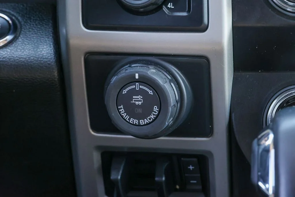 Used 2019 Red Ford Lariat image 14