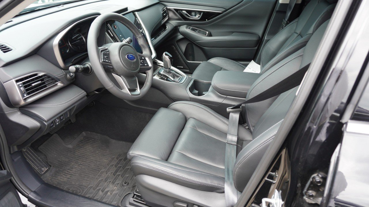 Used 2025 Black Subaru Touring XT image 9