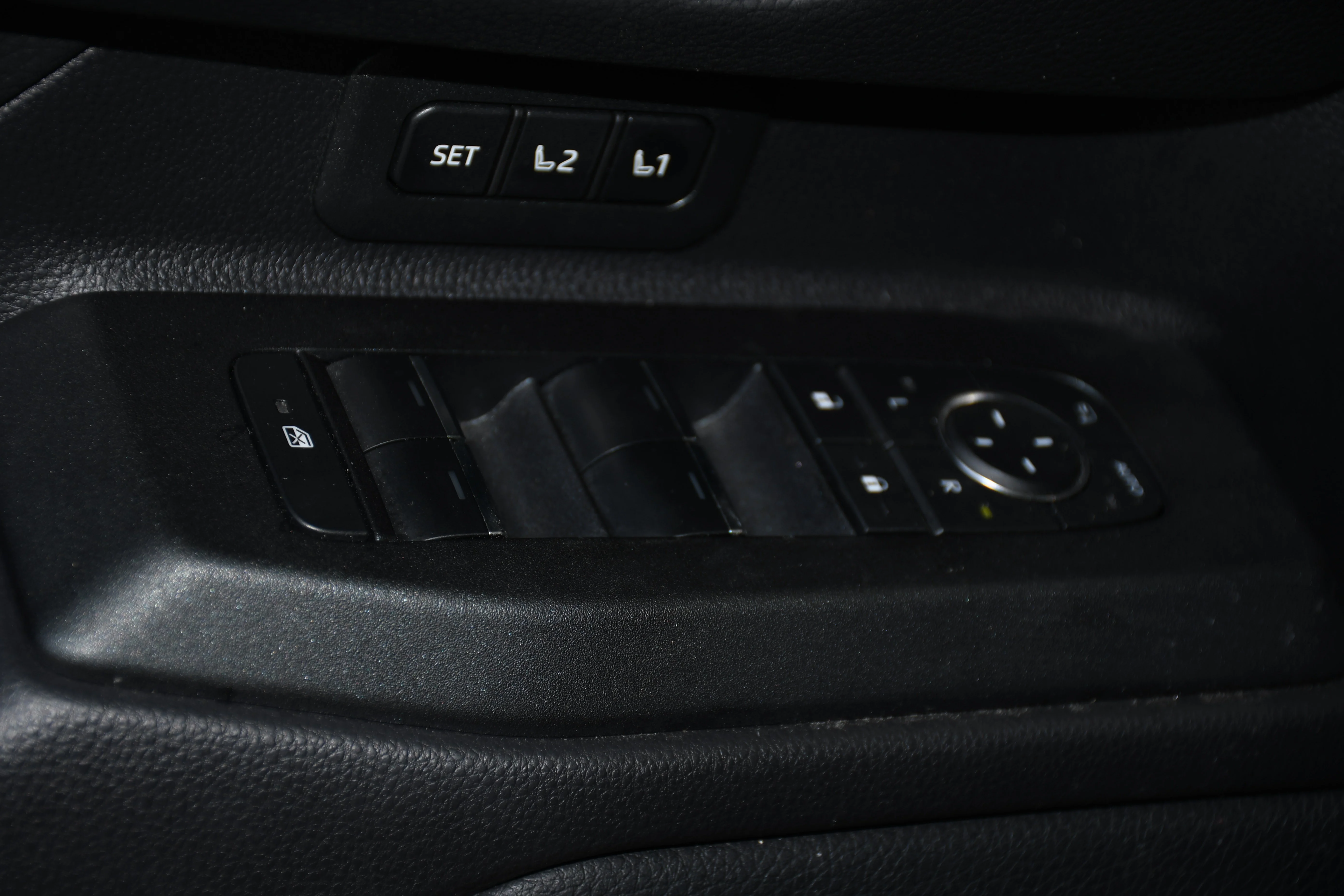 Used 2025 Gray Toyota Base image 10