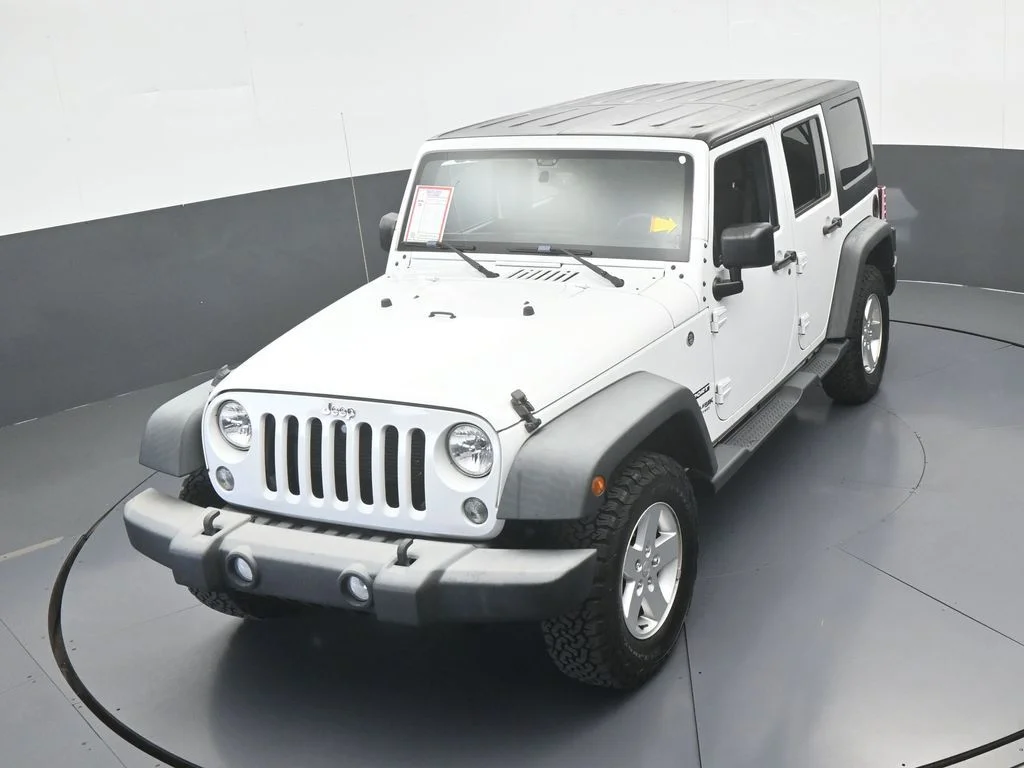 Used 2018 Bright White Clearcoat Jeep Unlimited Sport image 41