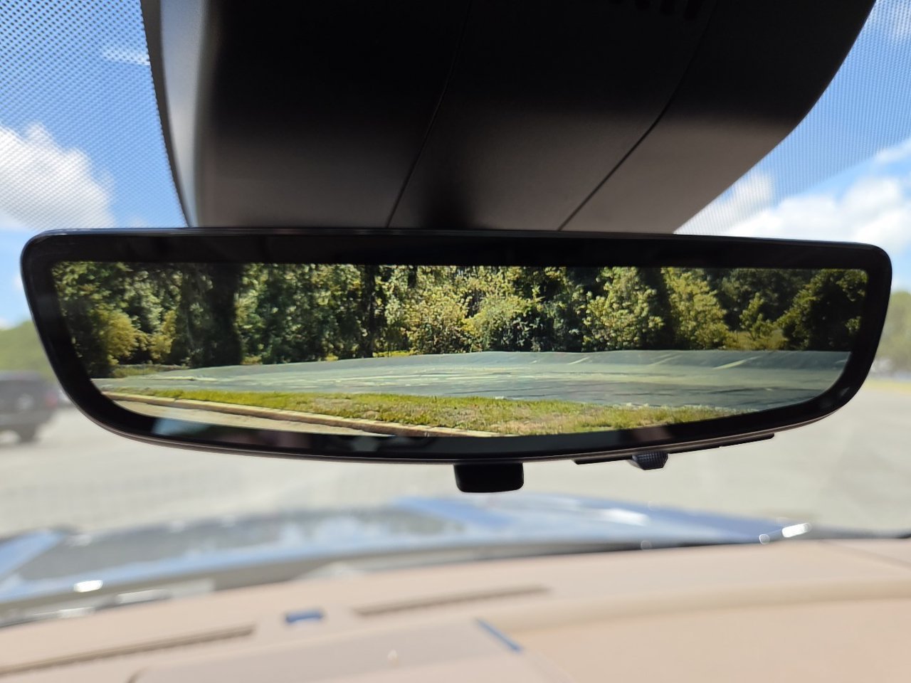 2026 GMC Yukon XL Denali - Photo 11