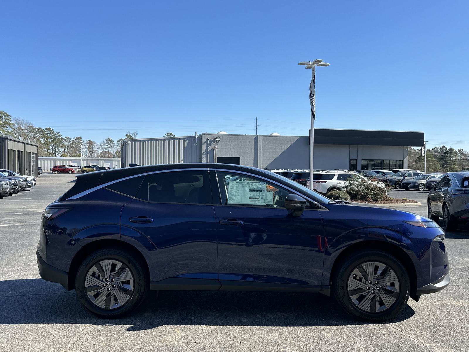 2025 Nissan Murano SL - Photo 9