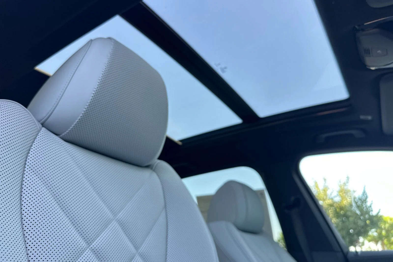 New 2026 Blue BMW xDrive40i image 14