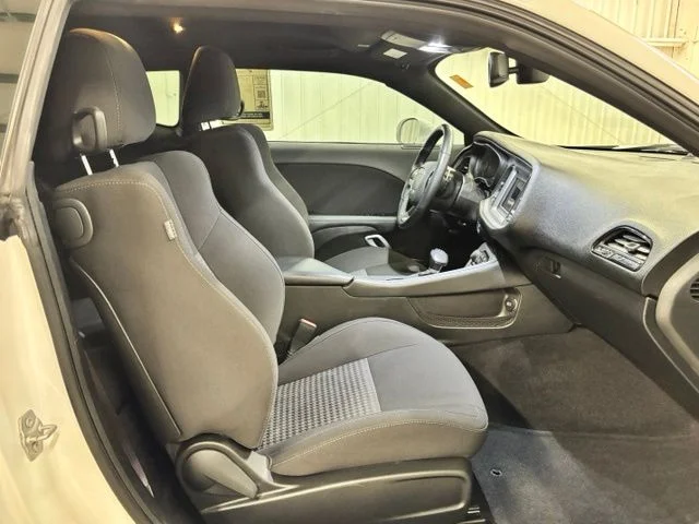 Used 2023 White Dodge R/T image 21