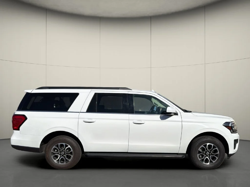 Used 2024 White Ford XLT image 8