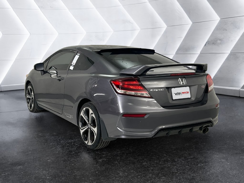 Used 2015  Honda Si image 6