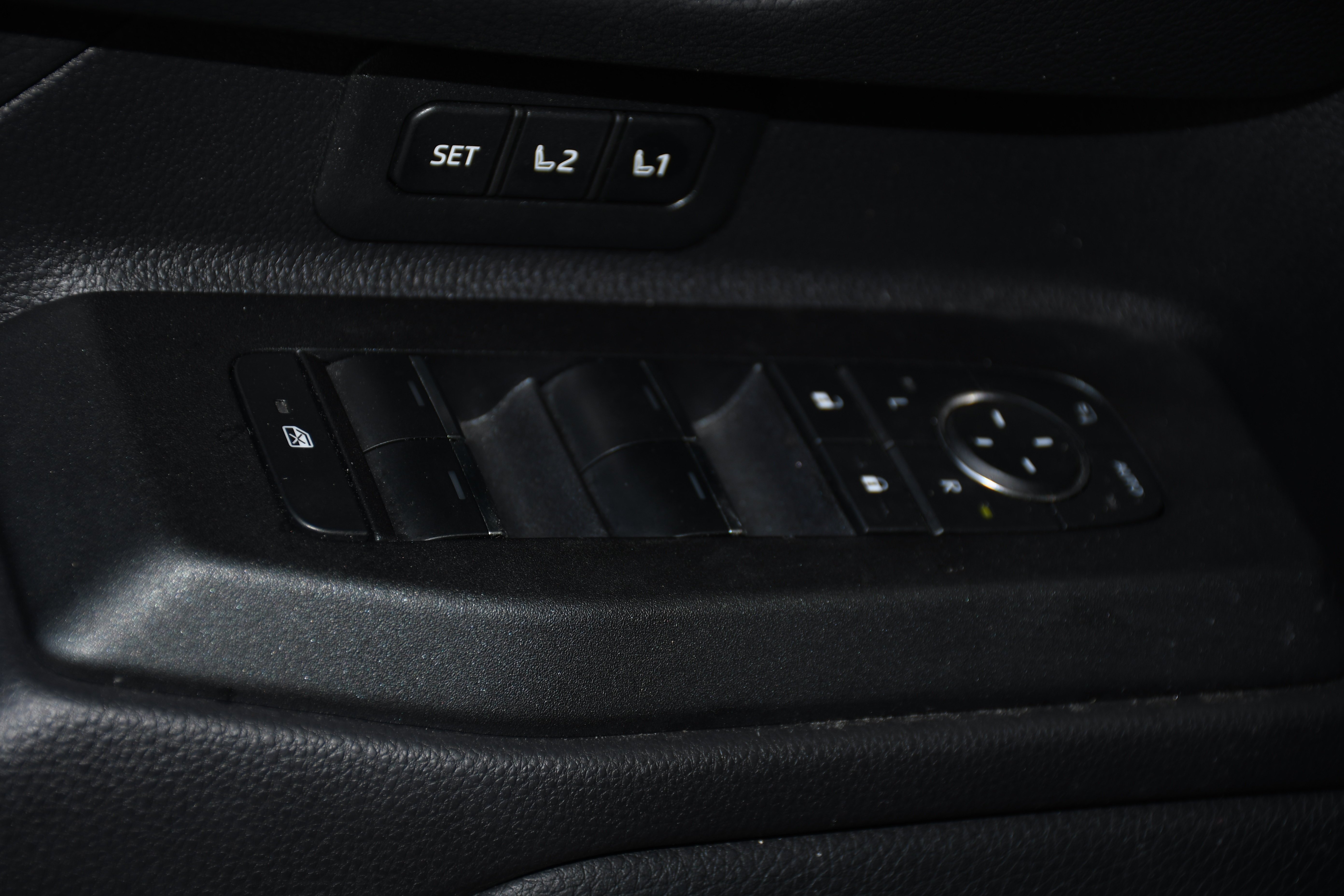 Used 2025 Gray Toyota  image 11