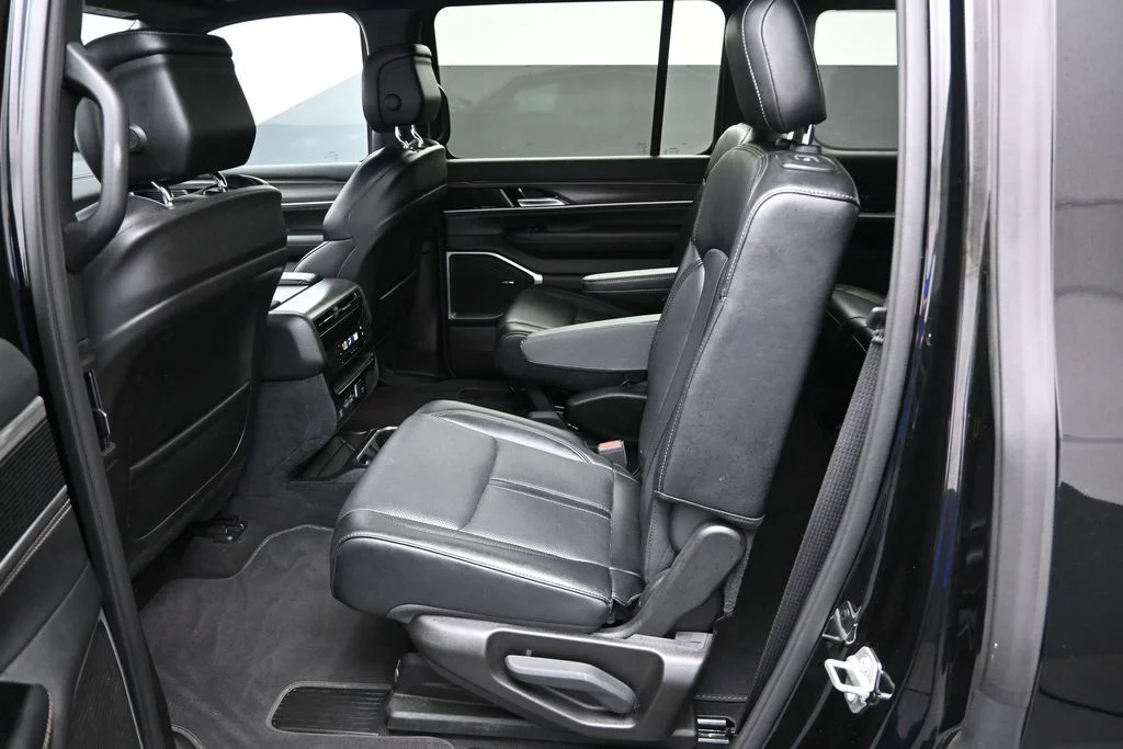 Used 2024 Diamond Black Jeep Series III image 12