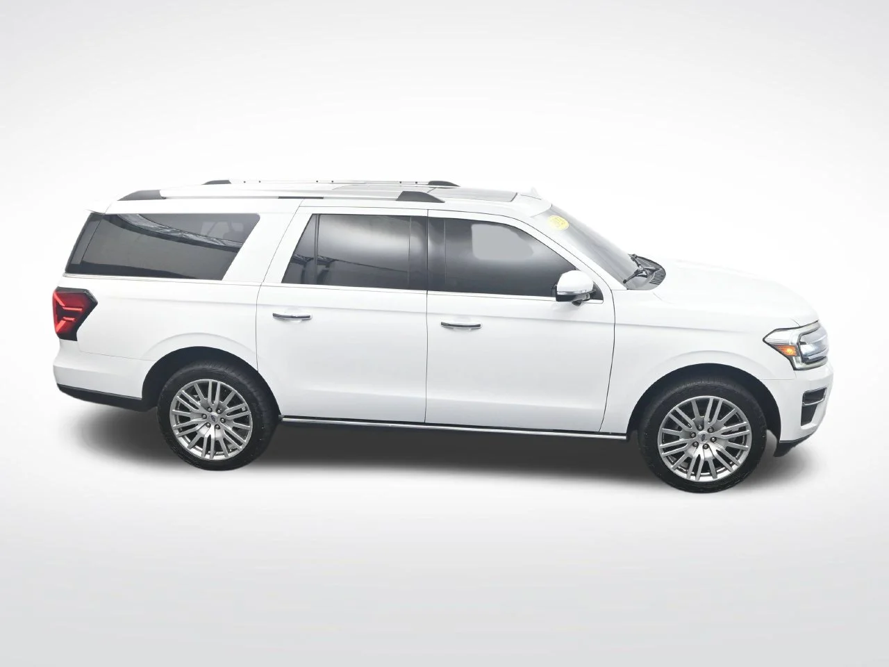 Used 2023 Oxford White Ford Limited image 39