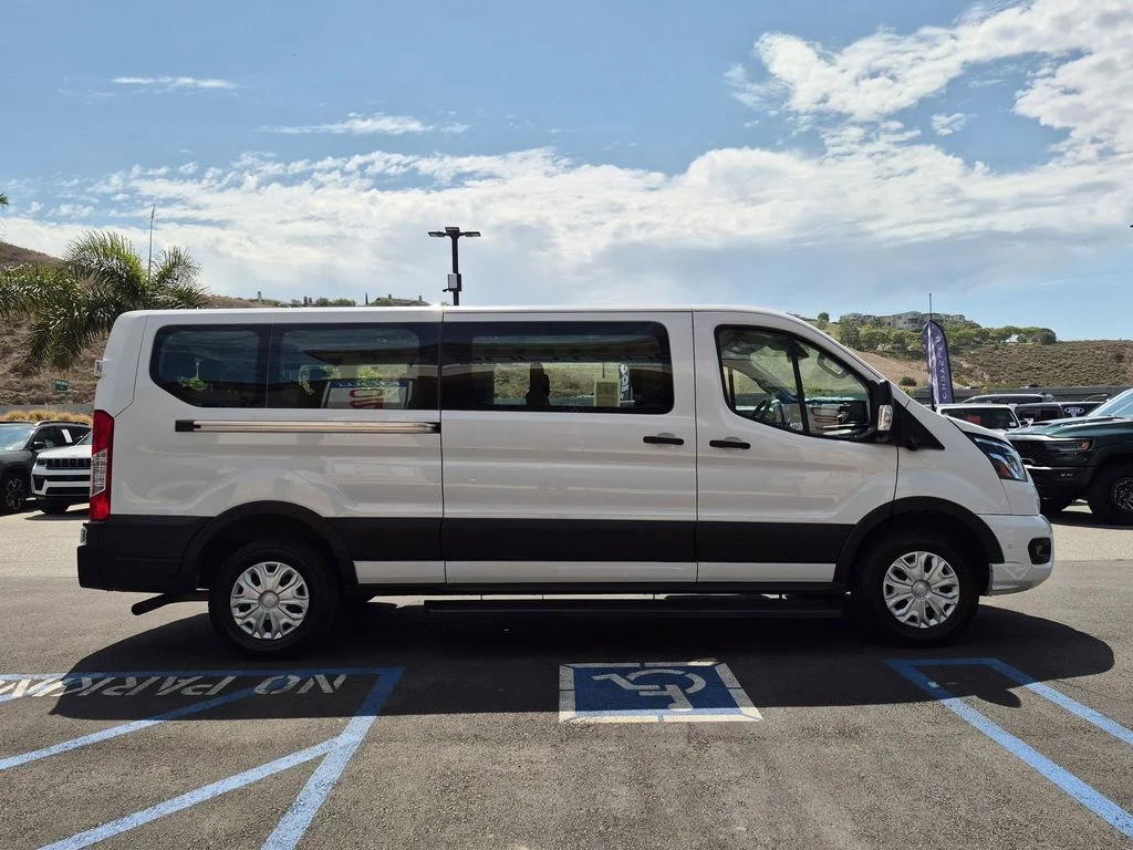 Used 2023 White Ford XLT image 4