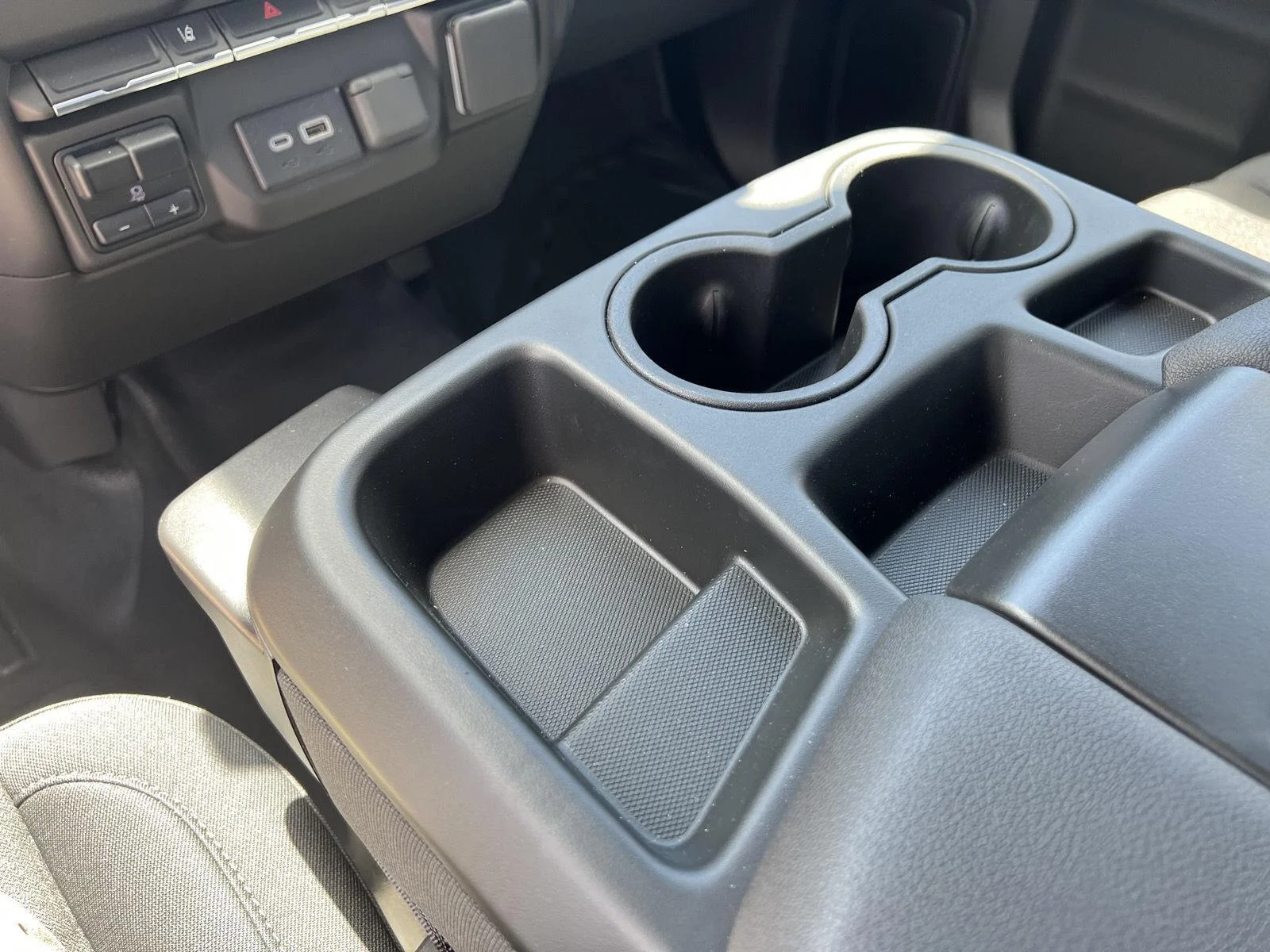 2025 GMC Sierra 3500HD Pro - Photo 27
