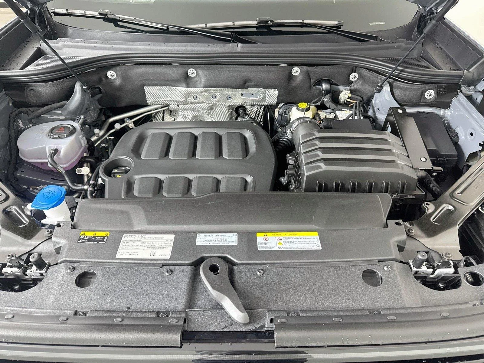 New 2027 Pure Gray Volkswagen SEL Premium R-Line image 33