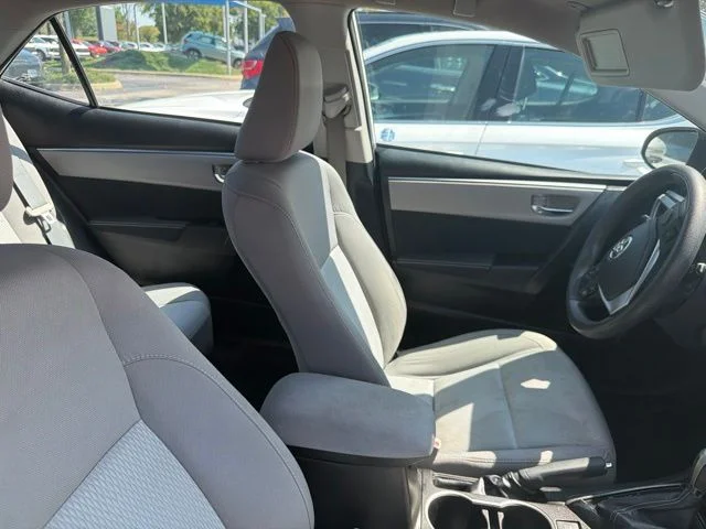 Used 2016 Super White Toyota LE image 12