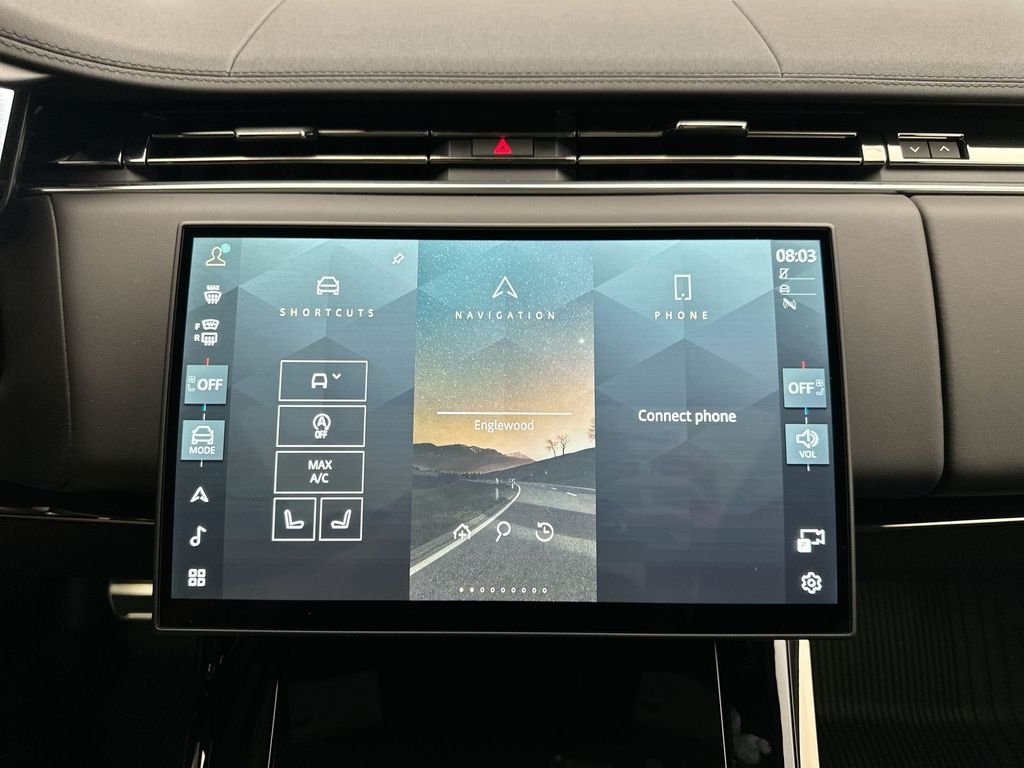 New 2026 Borasco Grey Metallic Land Rover Dynamic SE image 13