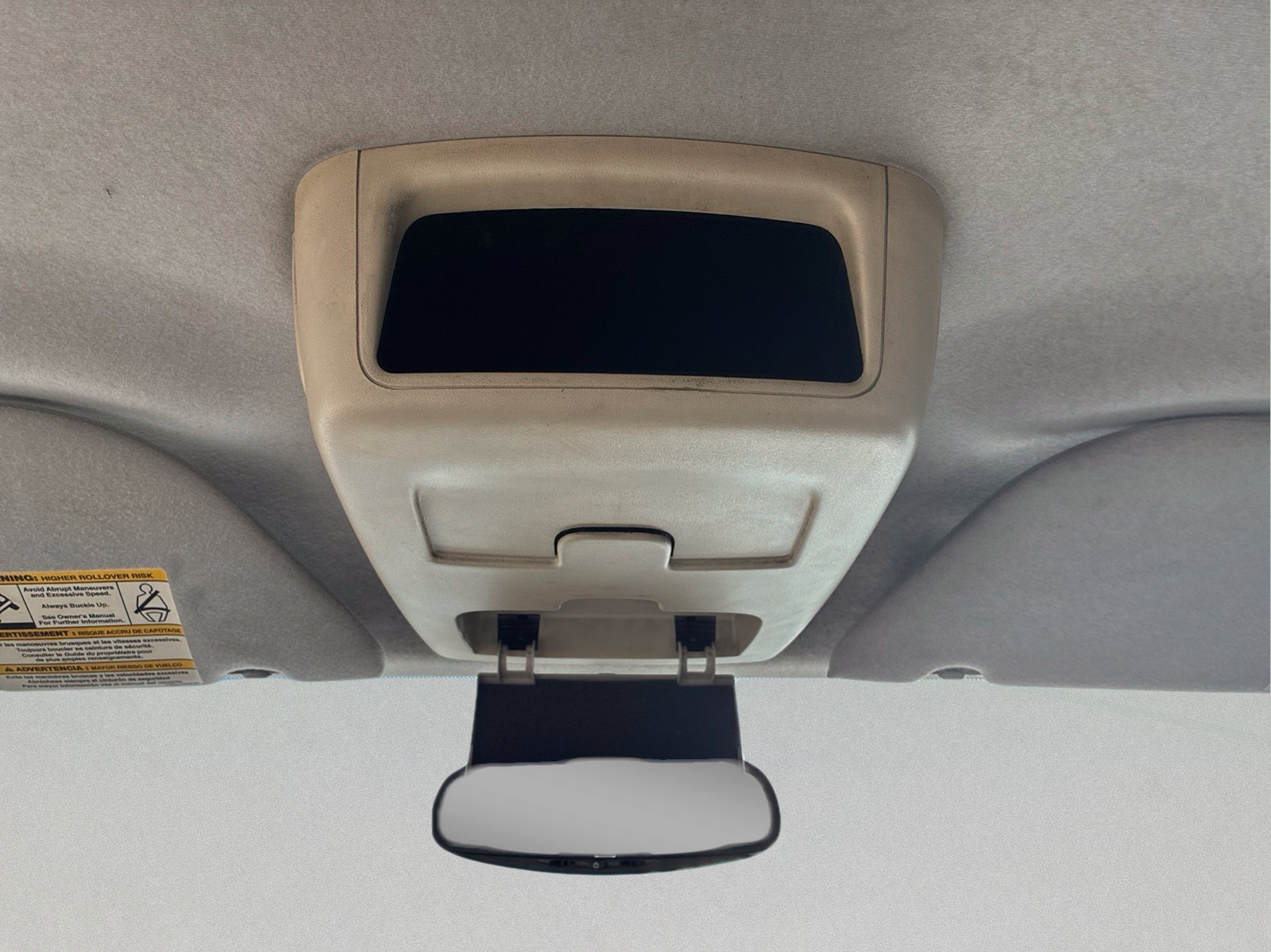Used 2005 White Ford Lariat image 28
