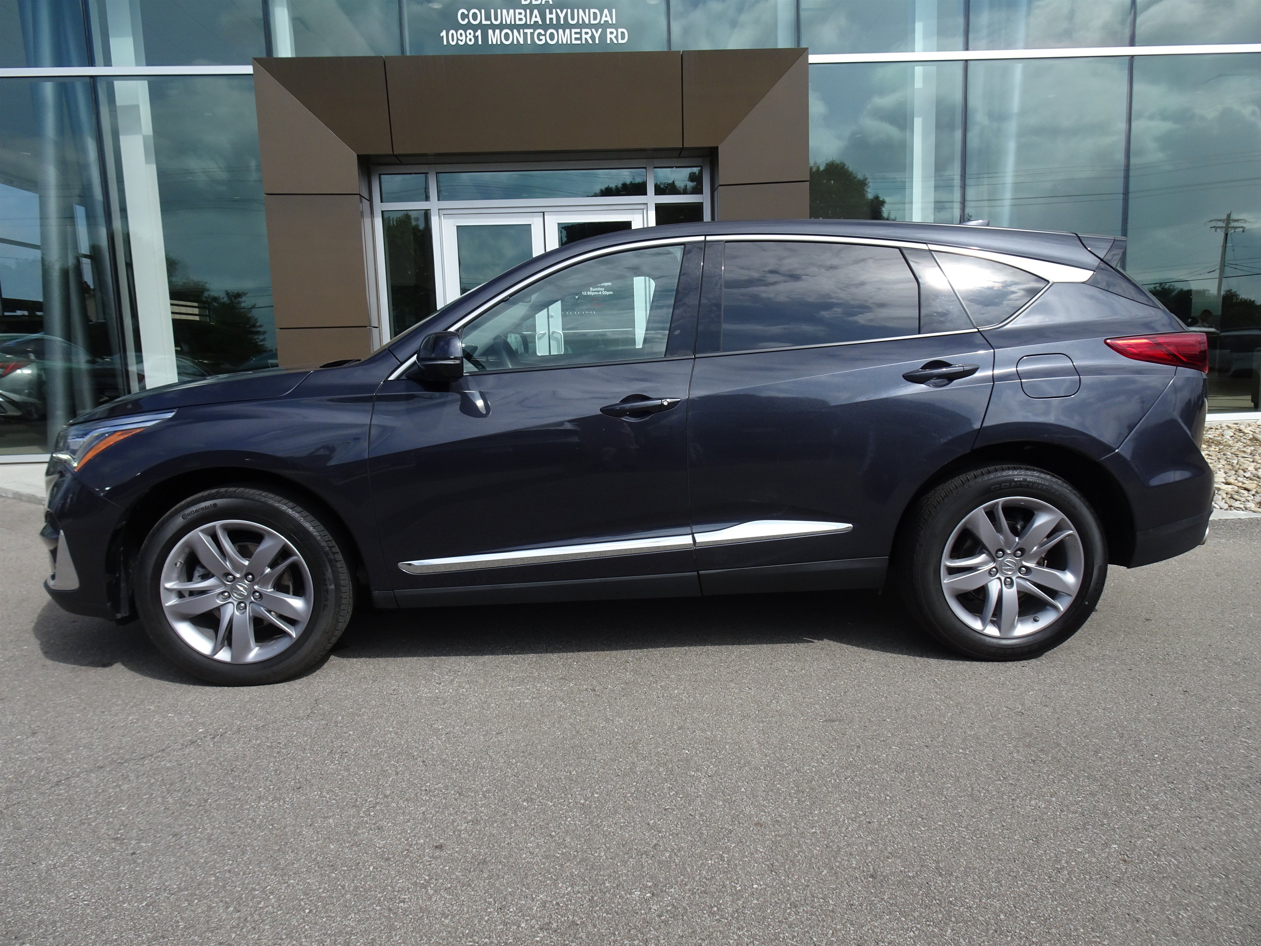 Used 2019 Gunmetal Metallic Acura w/Advance Pkg image 2