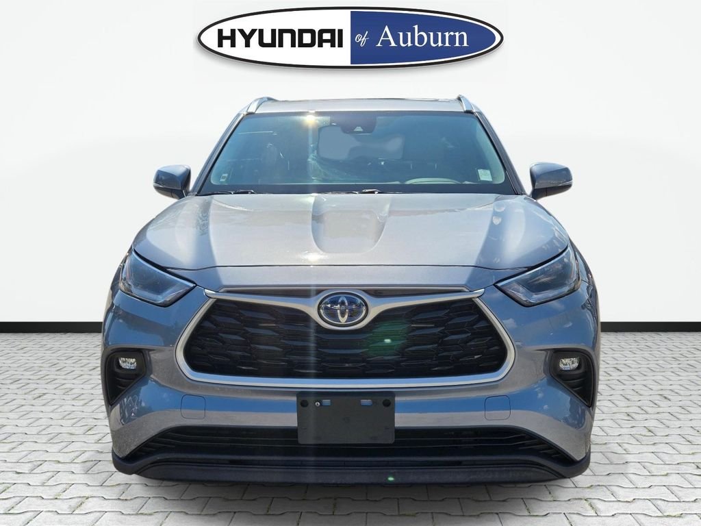 Used 2021 Blue Toyota XLE image 12