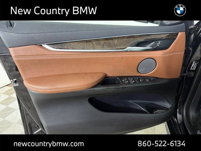 Used 2019 Black Sapphire Metallic BMW xDrive35i image 12