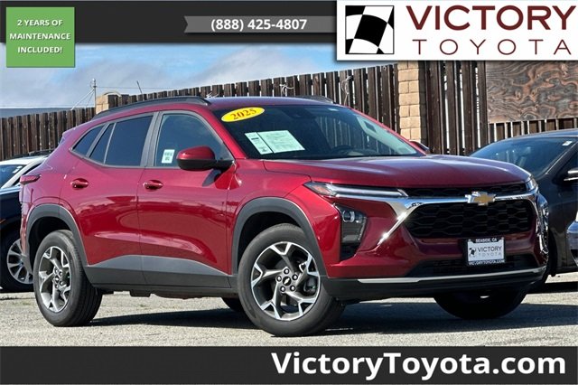 2025 Chevrolet Trax LT