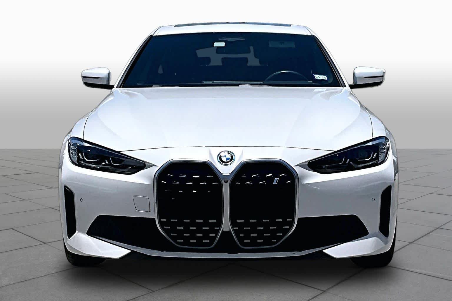 Used 2023 Mineral White Metallic BMW eDrive35 image 3