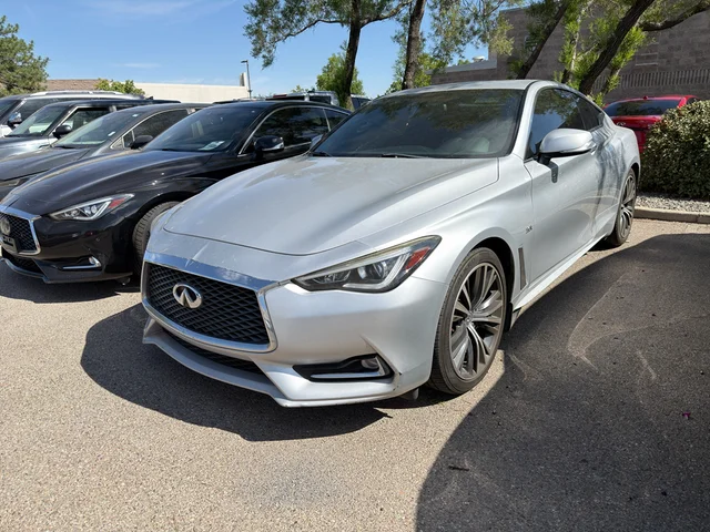 2018 INFINITI Q60 3.0t LUXE