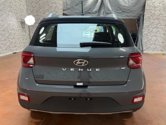 Used 2026 Ecotronic Gray Hyundai SEL image 5