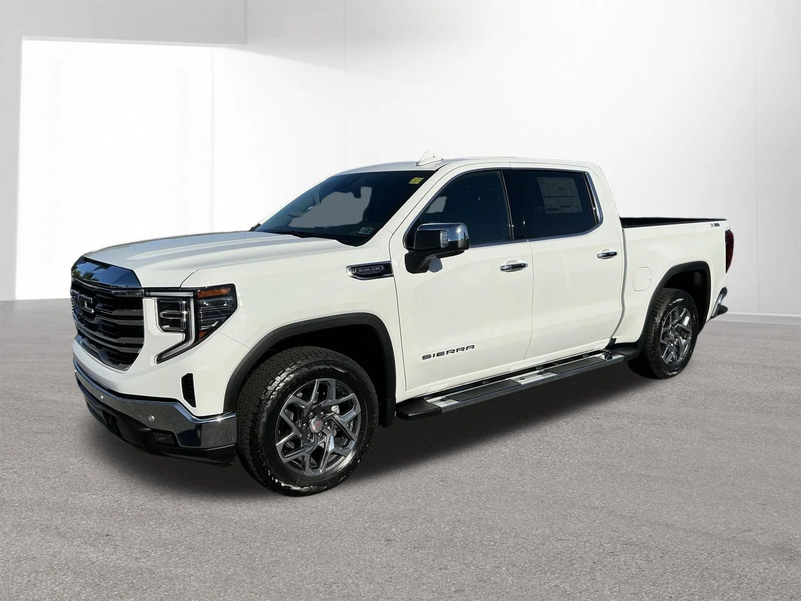 2026 GMC Sierra 1500 SLT - Photo 7