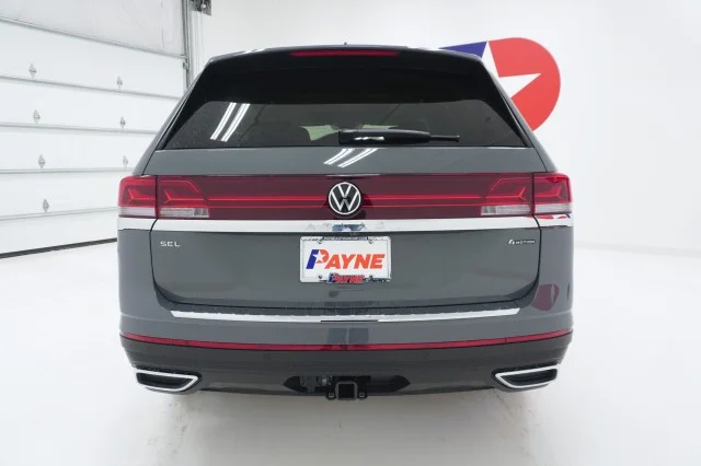 New 2026 Pure Gray Volkswagen 2.0T SEL image 6