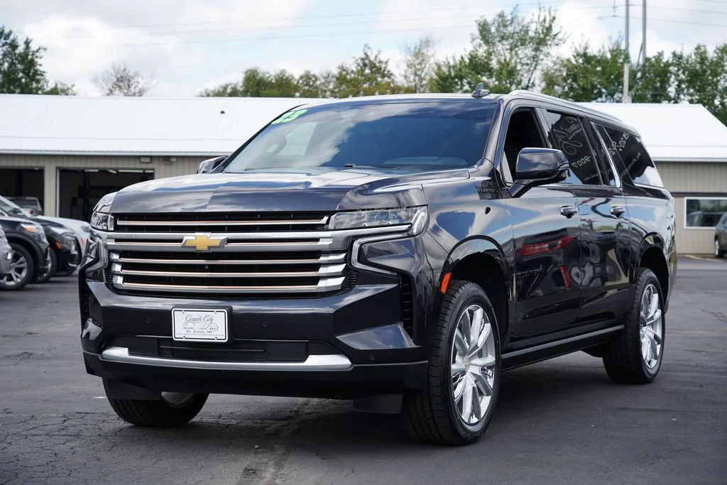 2023 Chevrolet Suburban High Country - Photo 7