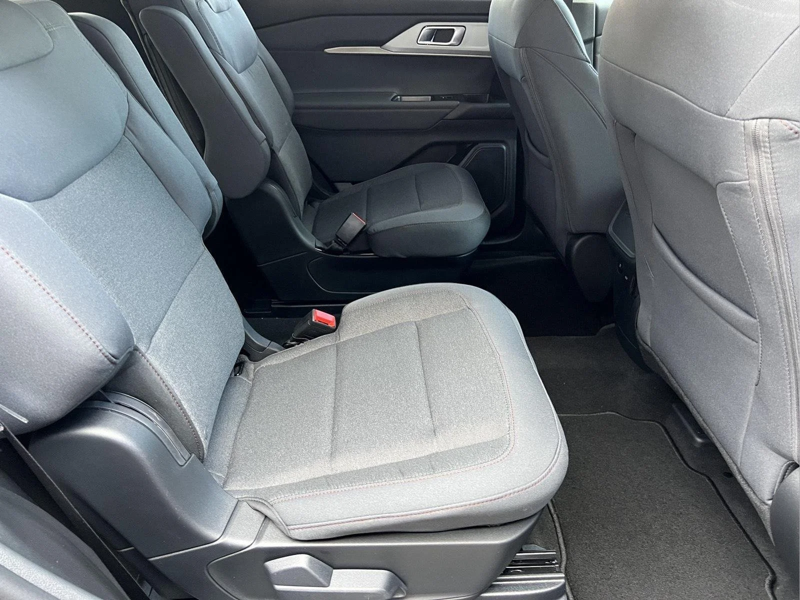 2026 Ford Explorer Active - Photo 24