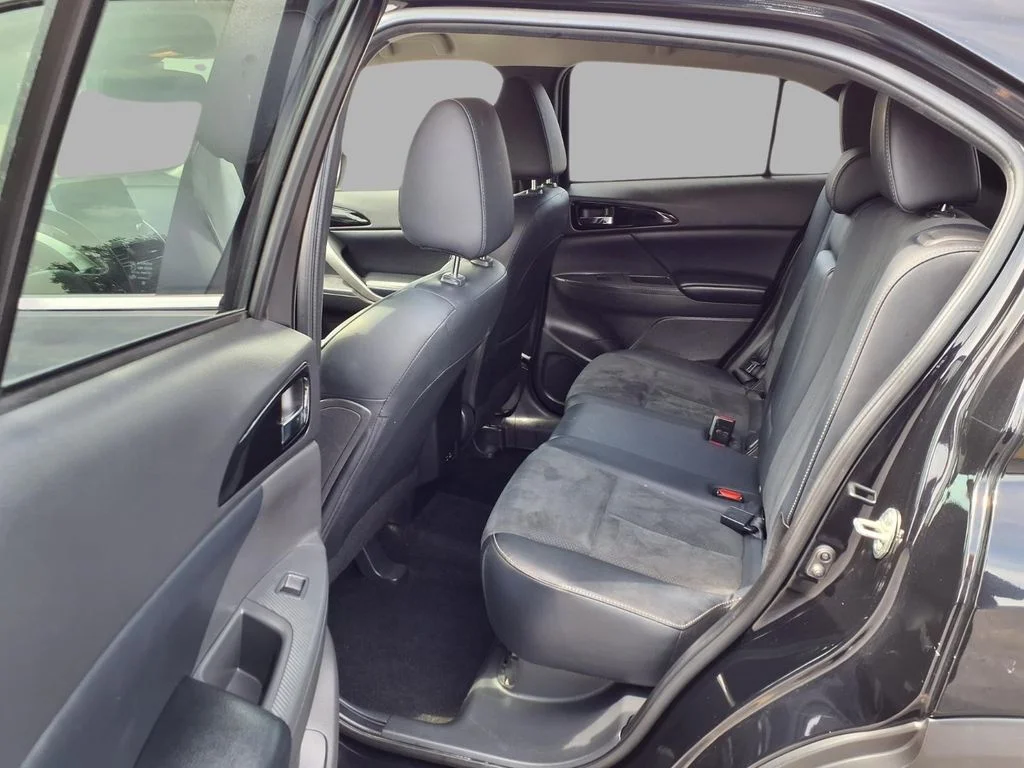 Used 2024 Black Mitsubishi  image 23